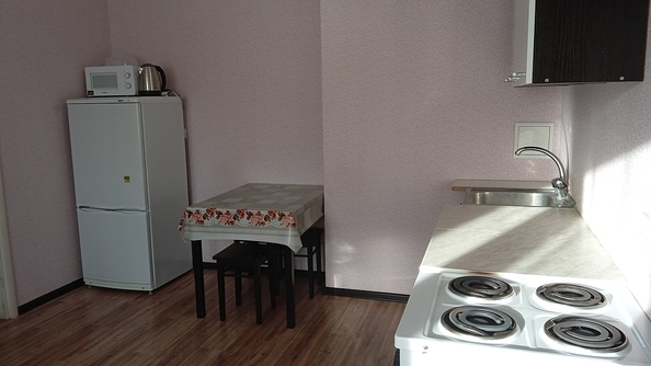 
   Продам 1-комнатную, 37 м², Супсехское ш, 26к8

. Фото 2.