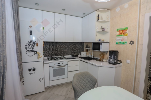 
   Продам 4-комнатную, 71 м², Весенняя ул, 21

. Фото 3.