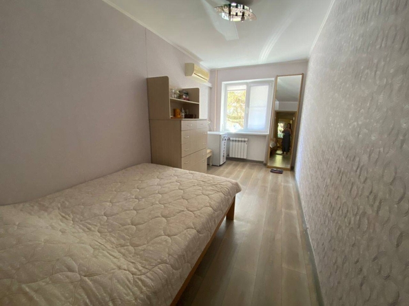 
   Продам 3-комнатную, 58.9 м², Лазарева ул, 52

. Фото 1.