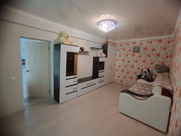 
   Продам 4-комнатную, 125 м², Череповецкая ул, 18

. Фото 18.