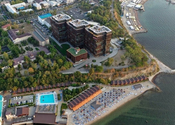 
   Продам 2-комнатную, 65 м², Революции пр-кт, 3

. Фото 9.