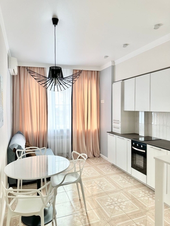 
   Продам 1-комнатную, 41 м², Приморская ул, д 1

. Фото 1.