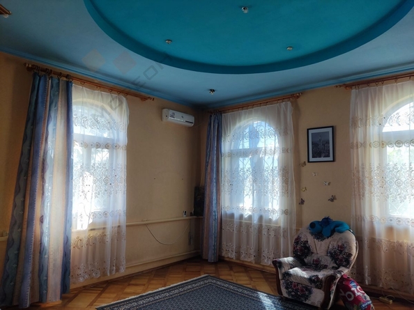 
   Продам дом, 339 м², Краснодар

. Фото 2.