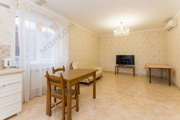 
   Продам дом, 168 м², Краснодар

. Фото 4.