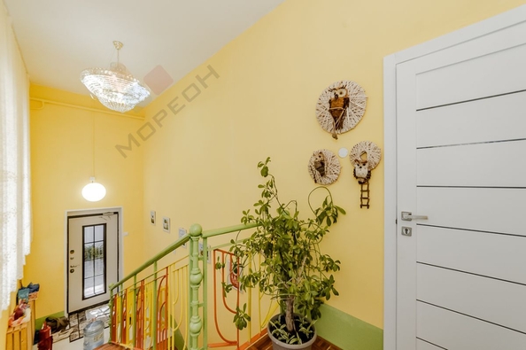 
   Продам дом, 296.6 м², Краснодар

. Фото 14.