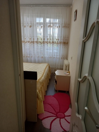 
   Продам 2-комнатную, 36 м², Северный мкр, д 12

. Фото 4.