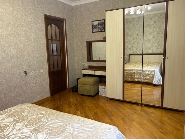 
   Продам 3-комнатную, 81 м², Спортивная ул, 37А

. Фото 2.