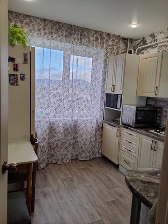 
   Продам 3-комнатную, 63 м², Северный мкр, д 13

. Фото 1.