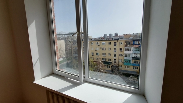 
   Продам 3-комнатную, 87 м², Крымская ул, 244

. Фото 4.