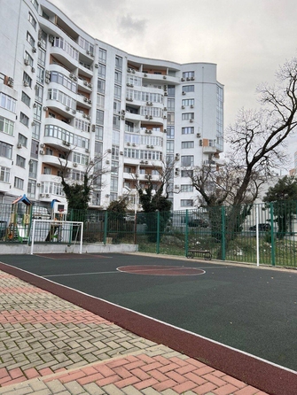 
   Продам 2-комнатную, 82 м², Приморская ул, д 30А

. Фото 10.