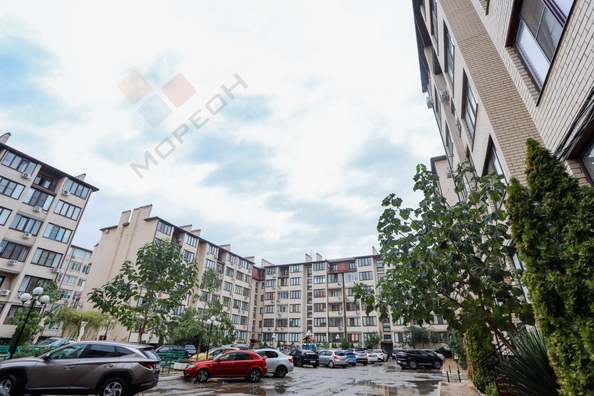 
   Продам 1-комнатную, 39.7 м², Сергея Есенина ул, 84Г

. Фото 25.