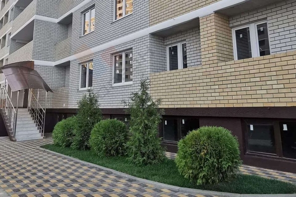 
   Продам 1-комнатную, 35 м², Заполярная ул, 39 корпус 10

. Фото 1.