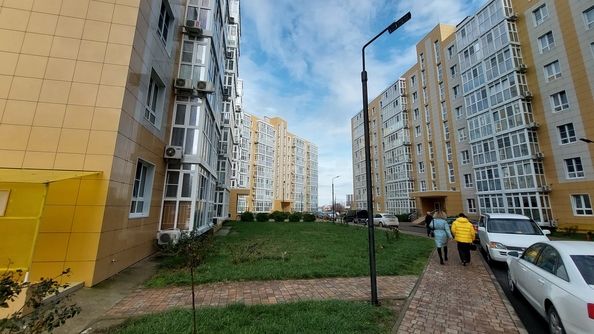 
   Продам 1-комнатную, 38 м², Мирная ул, 29к6

. Фото 12.