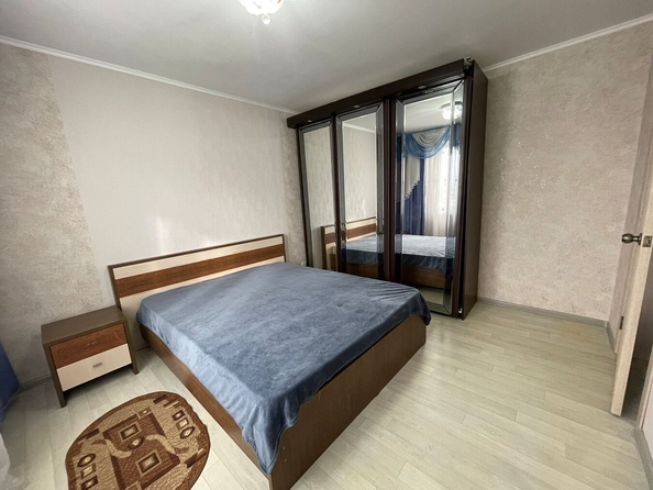 
   Продам 1-комнатную, 31 м², Ленина ул, 237

. Фото 11.