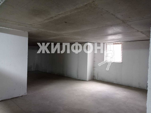 
   Продам 1-комнатную, 75.2 м², Кореновская ул, 2корп4

. Фото 1.