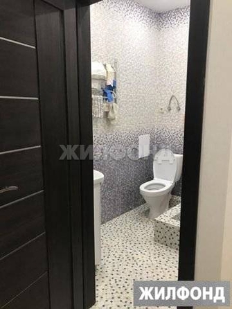 
   Продам 1-комнатную, 29 м², Чекменева ул, 11/5

. Фото 2.