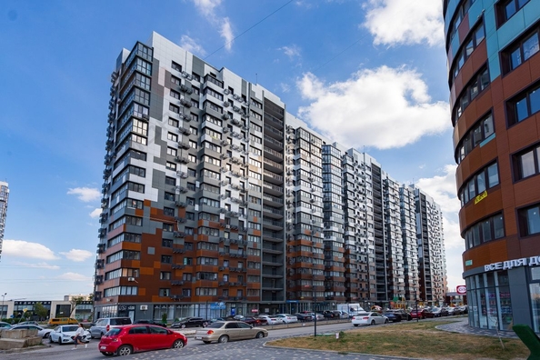 
   Продам 2-комнатную, 61.2 м², Командорская ул, 15

. Фото 20.