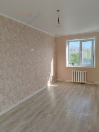 
   Продам 2-комнатную, 46.2 м², Стасова ул, 158

. Фото 3.