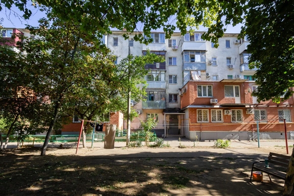 
   Продам 3-комнатную, 29.9 м², Гидростроителей ул, 17

. Фото 32.