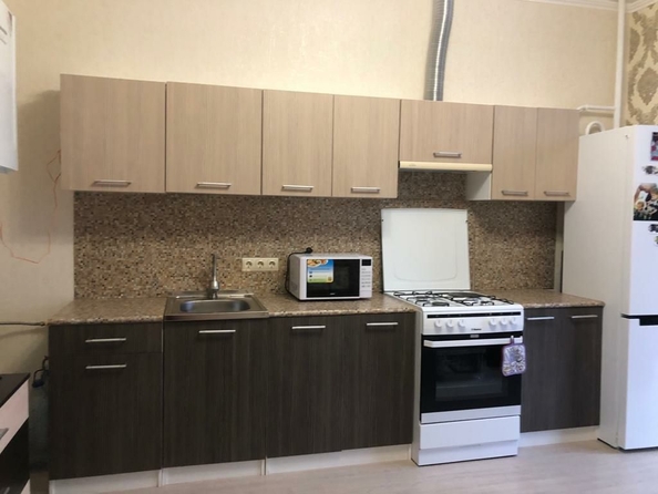 
   Продам 1-комнатную, 56 м², Олега Анофриева ул, к 7

. Фото 9.