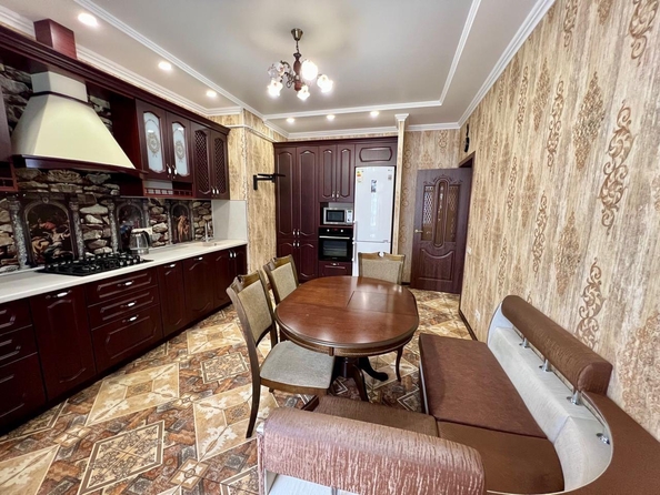 
   Продам 3-комнатную, 102 м², Витебская ул, к 3

. Фото 16.