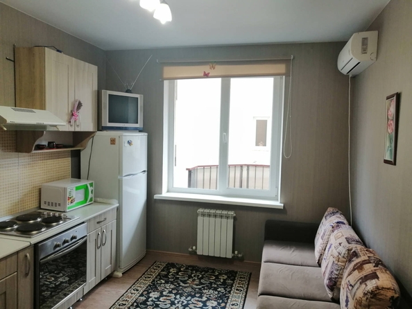 
   Продам 1-комнатную, 45 м², Лазарева ул, 106А

. Фото 24.