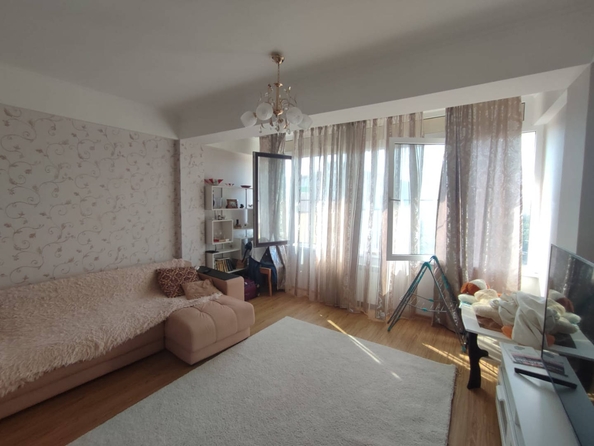 
   Продам 3-комнатную, 82 м², Фермерская ул, 35

. Фото 20.