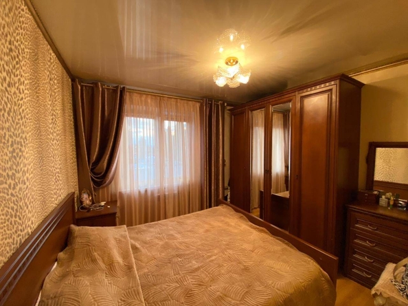 
   Продам 3-комнатную, 50 м², Зеленый пер, 17/27

. Фото 2.