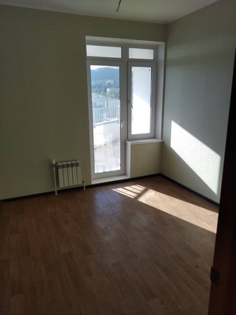 
   Продам 3-комнатную, 100 м², Малышева ул, 13

. Фото 1.