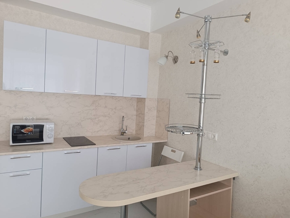 
   Продам 1-комнатную, 29 м², Анапская ул, 3/11

. Фото 2.