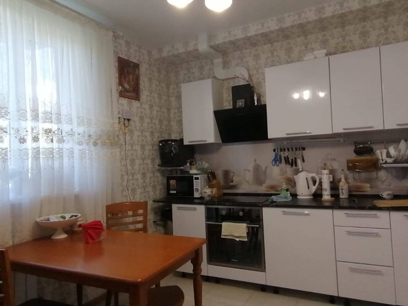 
   Продам 3-комнатную, 122 м², Пирогова ул, 26

. Фото 4.