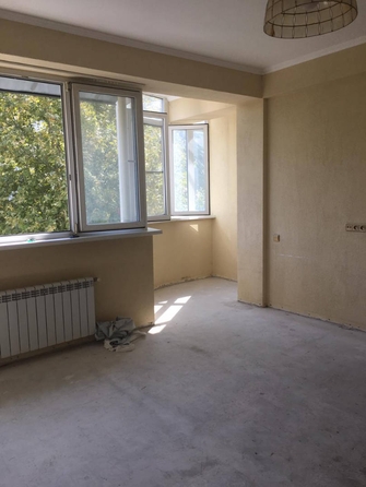 
   Продам 2-комнатную, 57 м², Туапсинская ул, 9/2

. Фото 7.