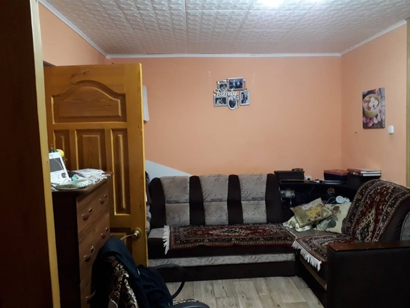 
   Продам 3-комнатную, 50 м², 50 лет СССР ул, 16

. Фото 1.