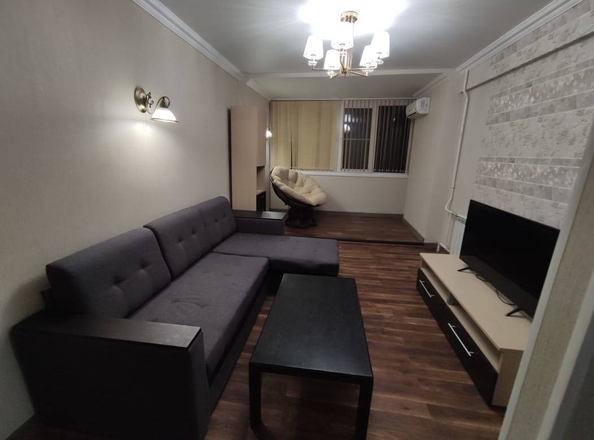 
   Продам 2-комнатную, 53 м², Роз ул, 82

. Фото 3.