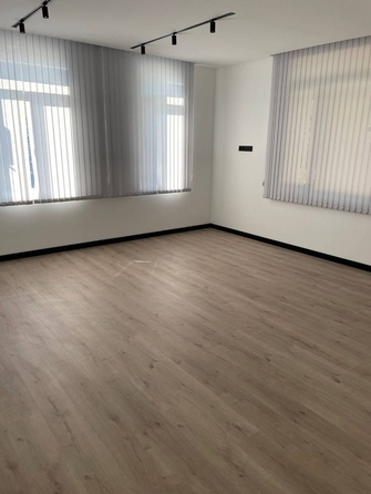 
   Продам 1-комнатную, 42 м², Возрождения ул, 17/1

. Фото 4.