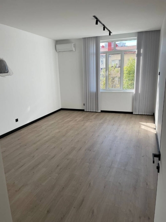 
   Продам 1-комнатную, 24 м², Возрождения ул, 17/1

. Фото 3.