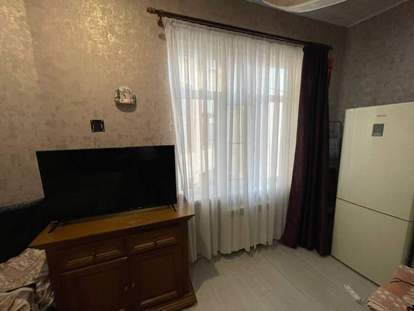 
   Продам 1-комнатную, 23 м², Виноградная ул, 216А

. Фото 4.