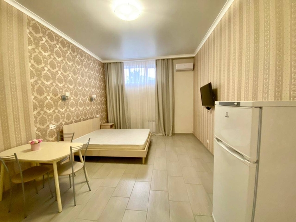 
   Продам 1-комнатную, 29.6 м², Бытха ул, 20/4

. Фото 1.