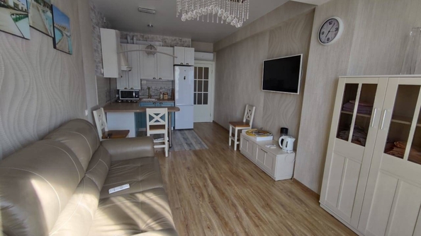 
   Продам 1-комнатную, 27.7 м², Санаторная ул, 49/19А

. Фото 1.