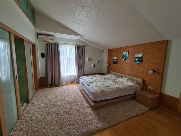 
   Продам 3-комнатную, 240 м², Чайковского ул, 39А

. Фото 7.