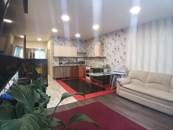 
   Продам 3-комнатную, 87 м², Плеханова ул, 53/16

. Фото 1.