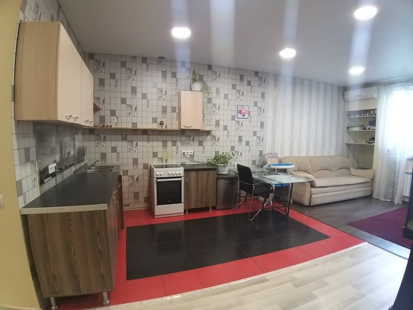 
   Продам 3-комнатную, 87 м², Плеханова ул, 53/16

. Фото 3.