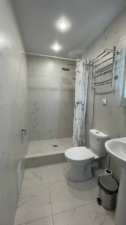 
   Продам 1-комнатную, 42.4 м², Бирюзовая ул, 10А

. Фото 16.