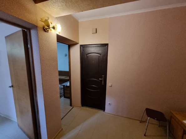 
   Продам 1-комнатную, 38.8 м², Клубничная ул, 80А

. Фото 7.