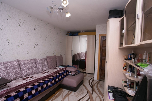 
   Продам 1-комнатную, 16.7 м², Голубые дали ул, 12

. Фото 3.