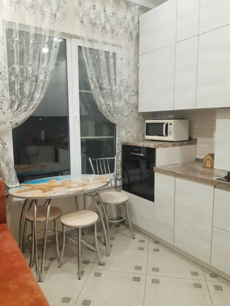 
   Продам 2-комнатную, 41.7 м², Мира ул, 98А

. Фото 2.