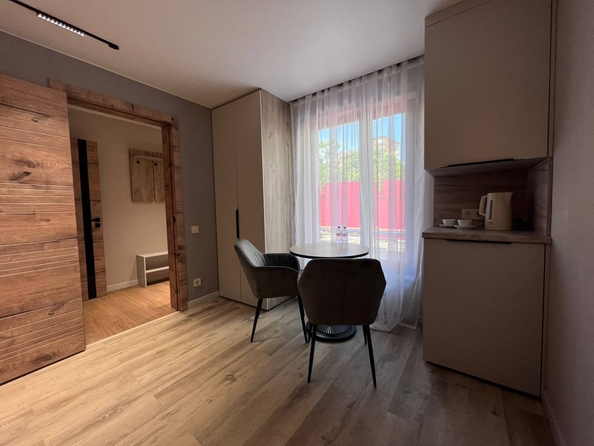 
   Продам 1-комнатную, 21.5 м², Крымская ул, 83

. Фото 5.