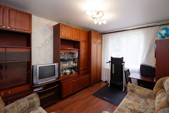 
   Продам 3-комнатную, 64.7 м², Уральская ул, 184

. Фото 30.