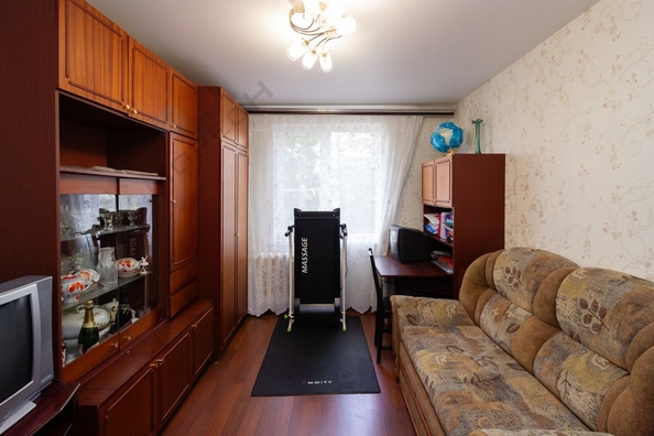 
   Продам 3-комнатную, 64.7 м², Уральская ул, 184

. Фото 31.