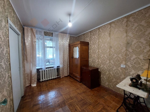 
   Продам 3-комнатную, 59.7 м², Симферопольская ул, 40

. Фото 13.